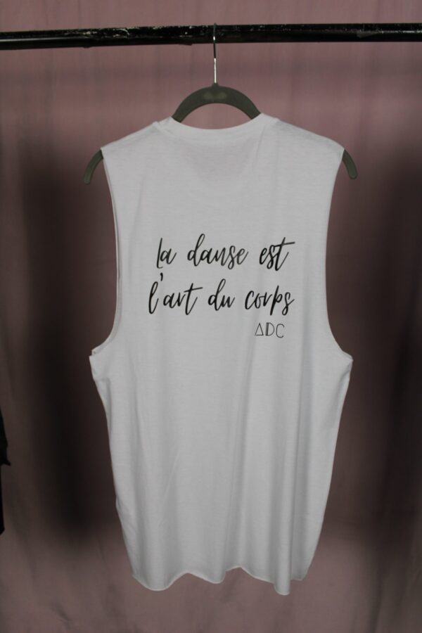 9 DEBARDEUR (S) SPORT SM LA DANSE EST... DERRIERE 9 LONG DEBARDEUR SPORT